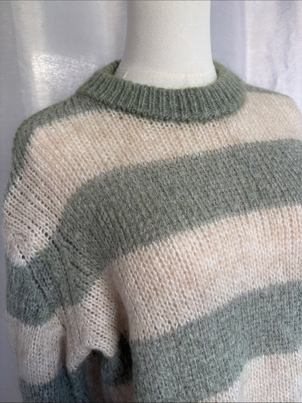Mohair Striped Green and Cream Cozy Knit Sweater - Picture 3 of 7